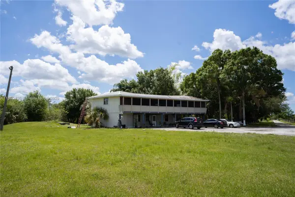 Address Withheld By Seller, Okeechobee, FL 34972