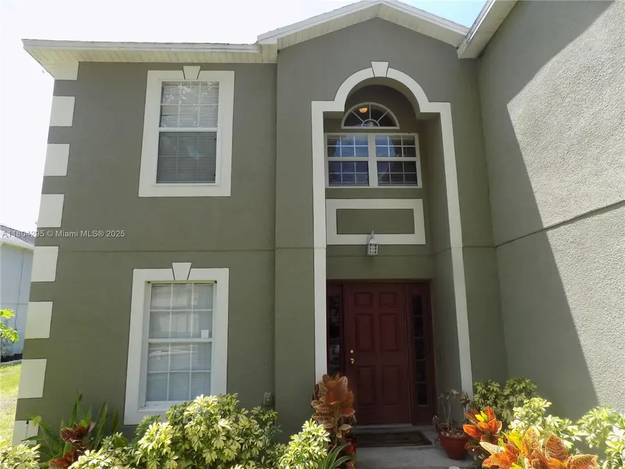 2818 Sheila Dr, Apopka, FL 32712 - #2