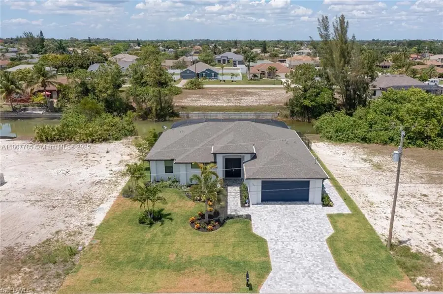 311 SE 14th St, Cape Coral, FL 33990 - Image #2