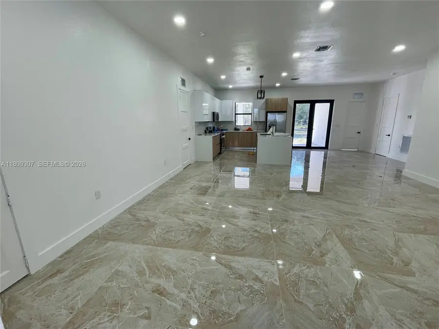 435 N Quebrada St, Clewiston, FL 33440 - #3