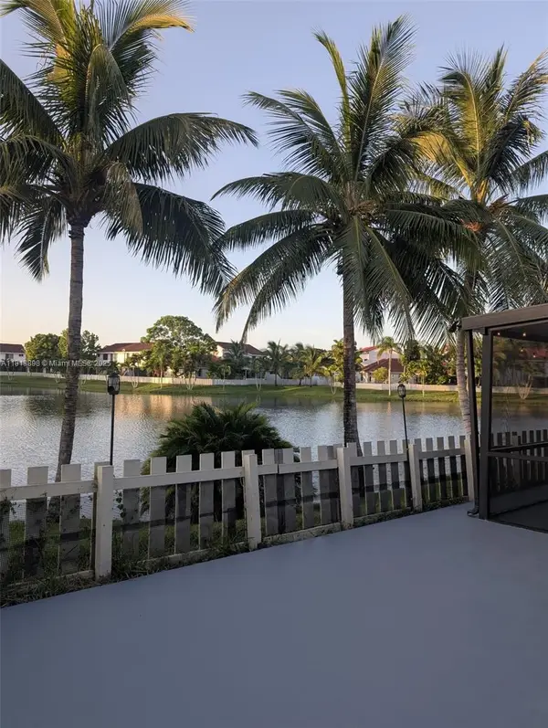 2711 San Remo Cir, Homestead, FL 33035