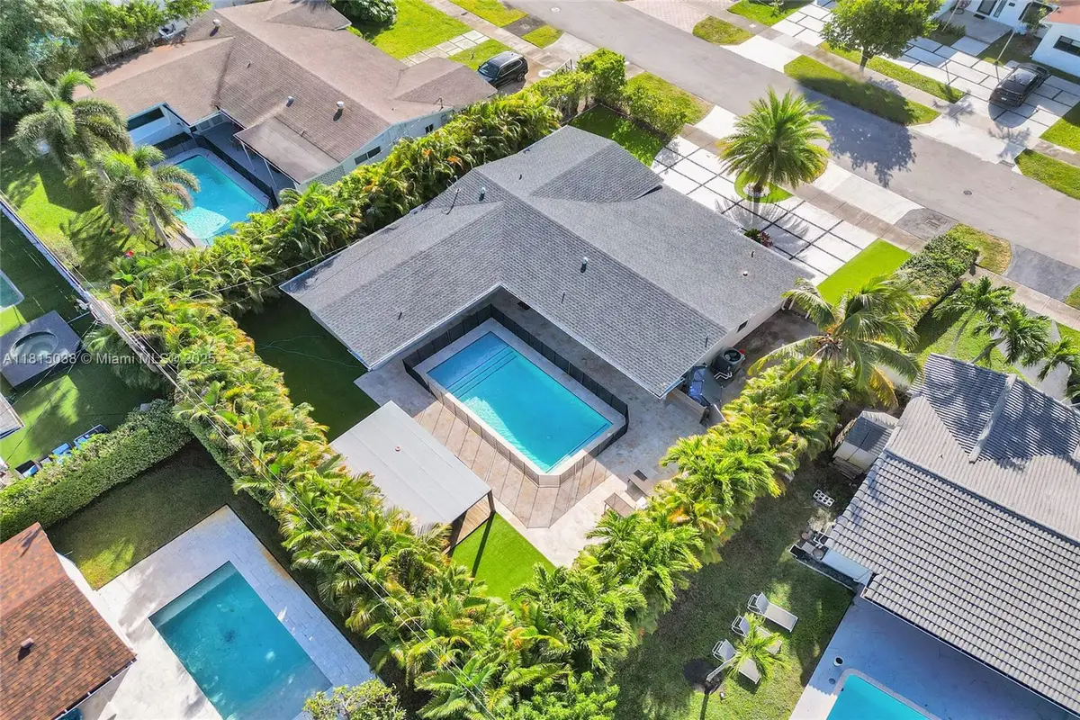 2045 NE 202nd St, Miami, FL 33179 - #1