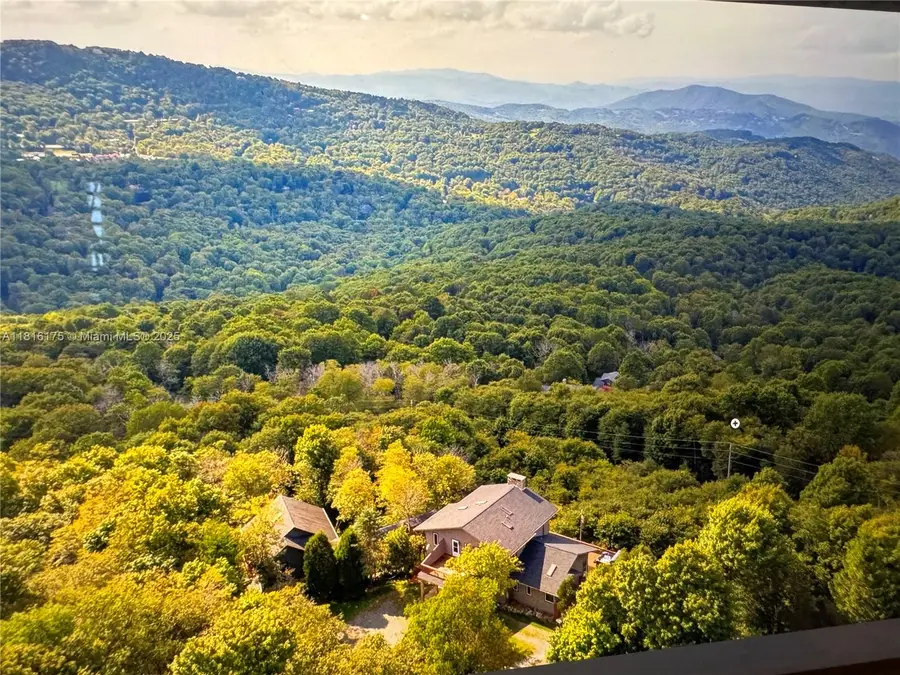 200 Summit Lodge Road, Banner Elk, NC 28604 - #2