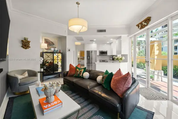 18475 NE 30th Pl, Aventura, FL 33160