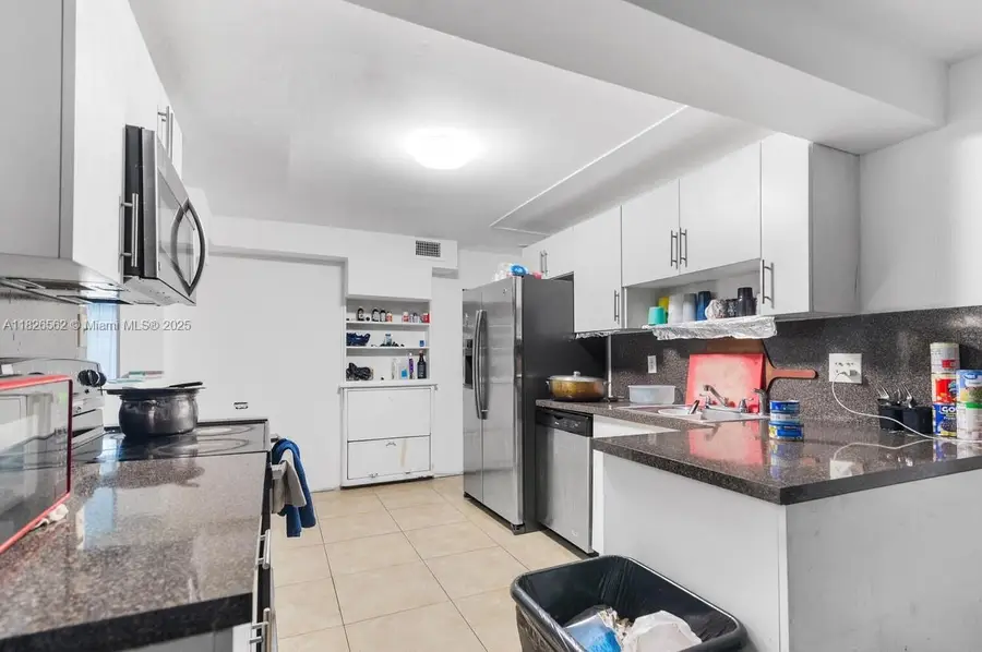 1150 SW 24th Ave, Fort Lauderdale, FL 33312 - #3