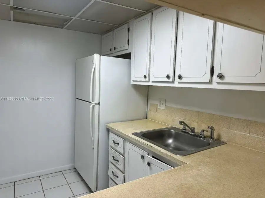 500 Executive Center Dr #1C, West Palm Beach, FL 33401 - Image #3