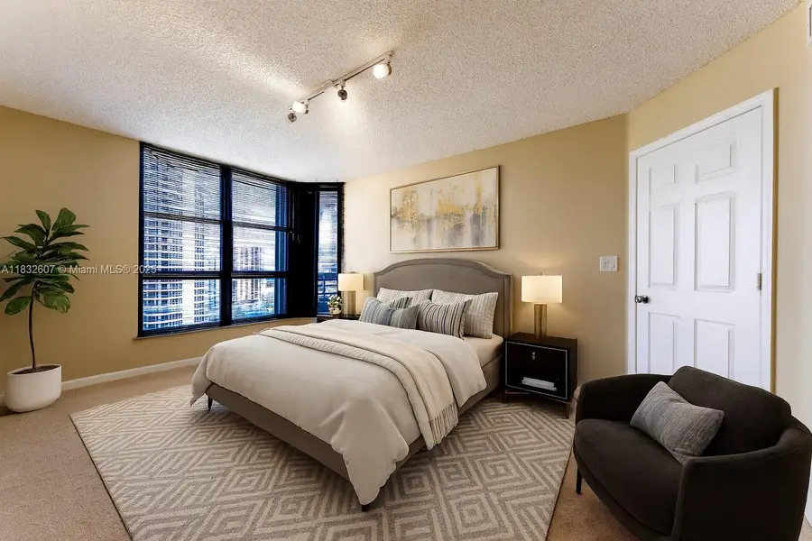 3530 Mystic Pointe Dr #2207, Aventura, FL 33180 - Image #2