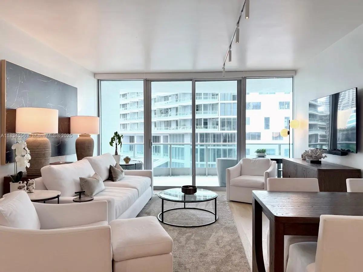 1331 Brickell Bay Dr #506, Miami, FL 33131 - Image #1