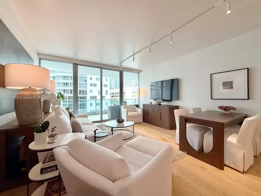1331 Brickell Bay Dr #506, Miami, FL 33131 - Image #2