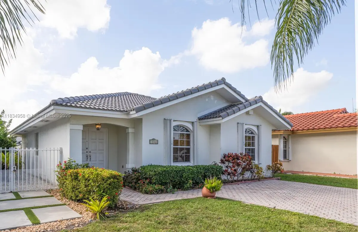 10360 SW 22nd St, Miami, FL 33165 - Image #1