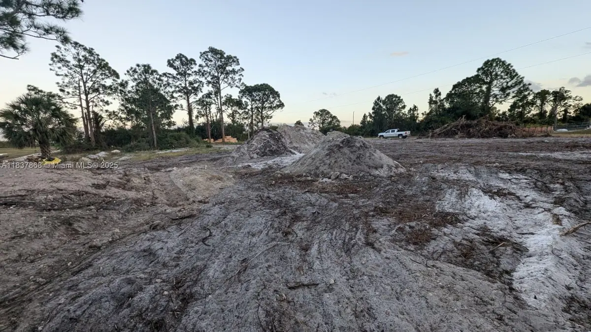 1247 Antonio Street E, Lehigh Acres, FL 33974 - Image #1