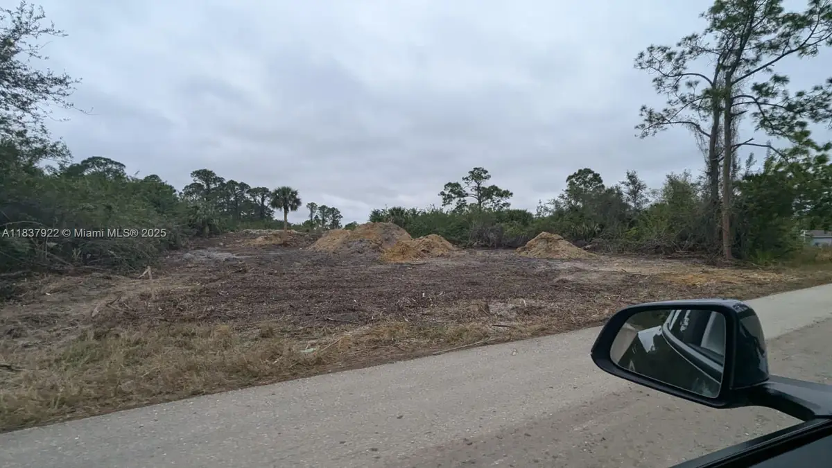 146 Genoa Ave S, Lehigh Acres, FL 33974 - Image #1