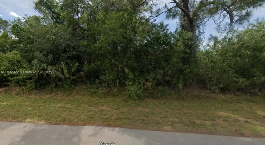 146 Genoa Ave S, Lehigh Acres, FL 33974 - Image #2