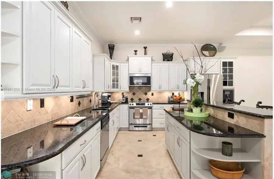 12251 NW 5th St, Plantation, FL 33325 - Image #3