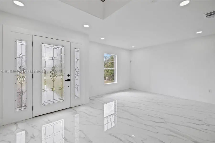 9150 Genesee St, Port Charlotte, FL 33981 - Image #3