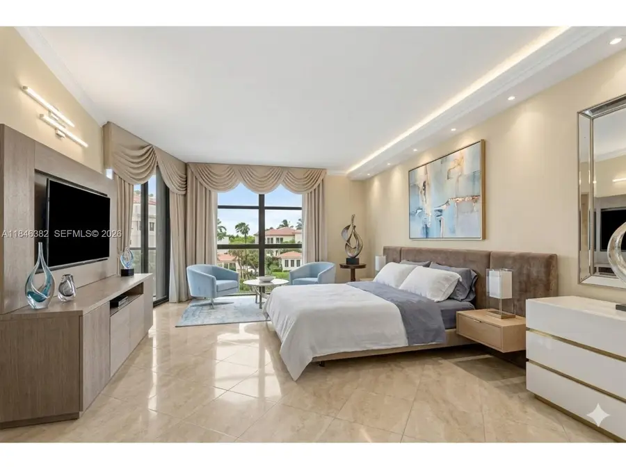 20281 E Country Club Dr #207, Aventura, FL 33180 - #2