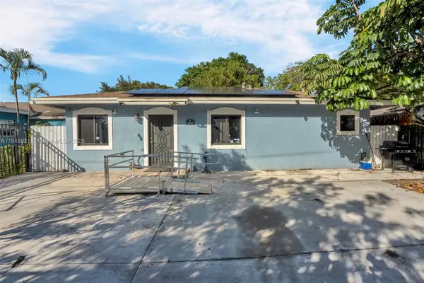 1933 NW 85th St, Miami, FL 33147