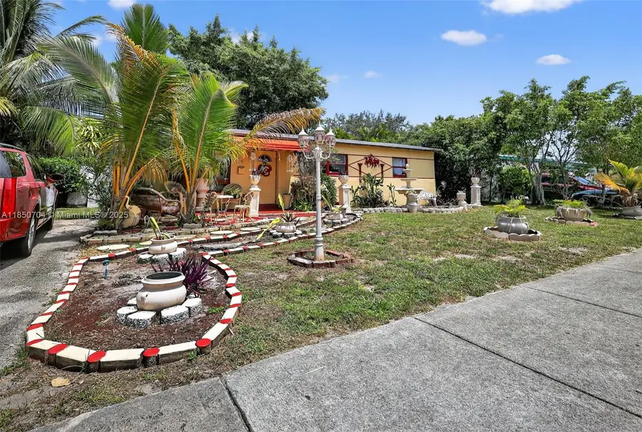 Address Withheld By Seller, Irving, FL 33179 - #2