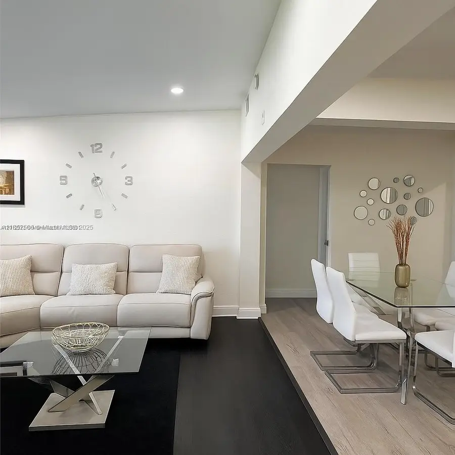 10851 NE 2nd Ct, Miami, FL 33161 - Image #2