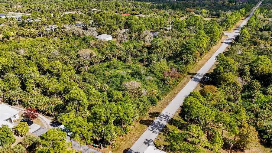 3132 SE 24 Ave, Naples, FL 34117 - #2