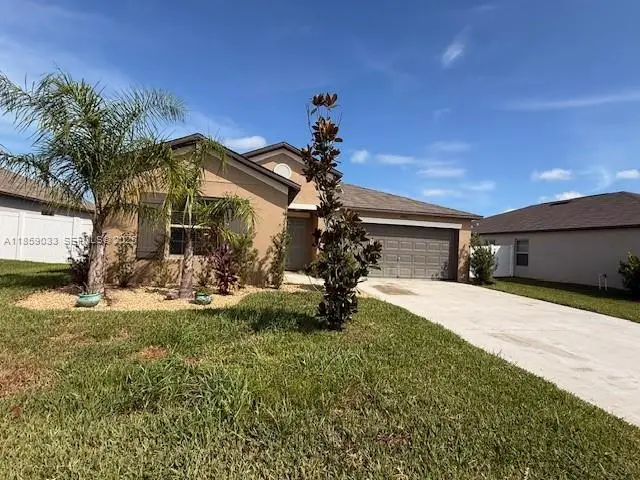 39889 Harmon Grove Ct, Zephyrhills, FL 33540 - Image #3