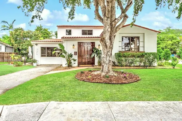 991 NE 82nd St, Miami, FL 33138