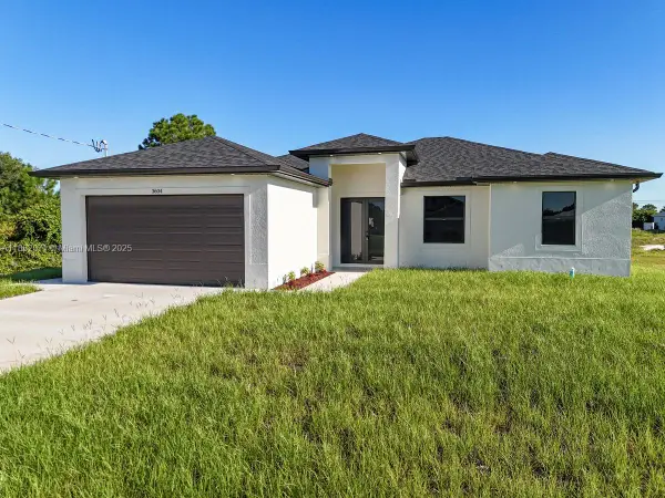 3604 25 St Sw, Other, FL 33976