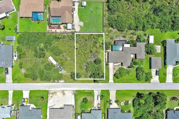 7296 Skycrest St, Other, FL 34224