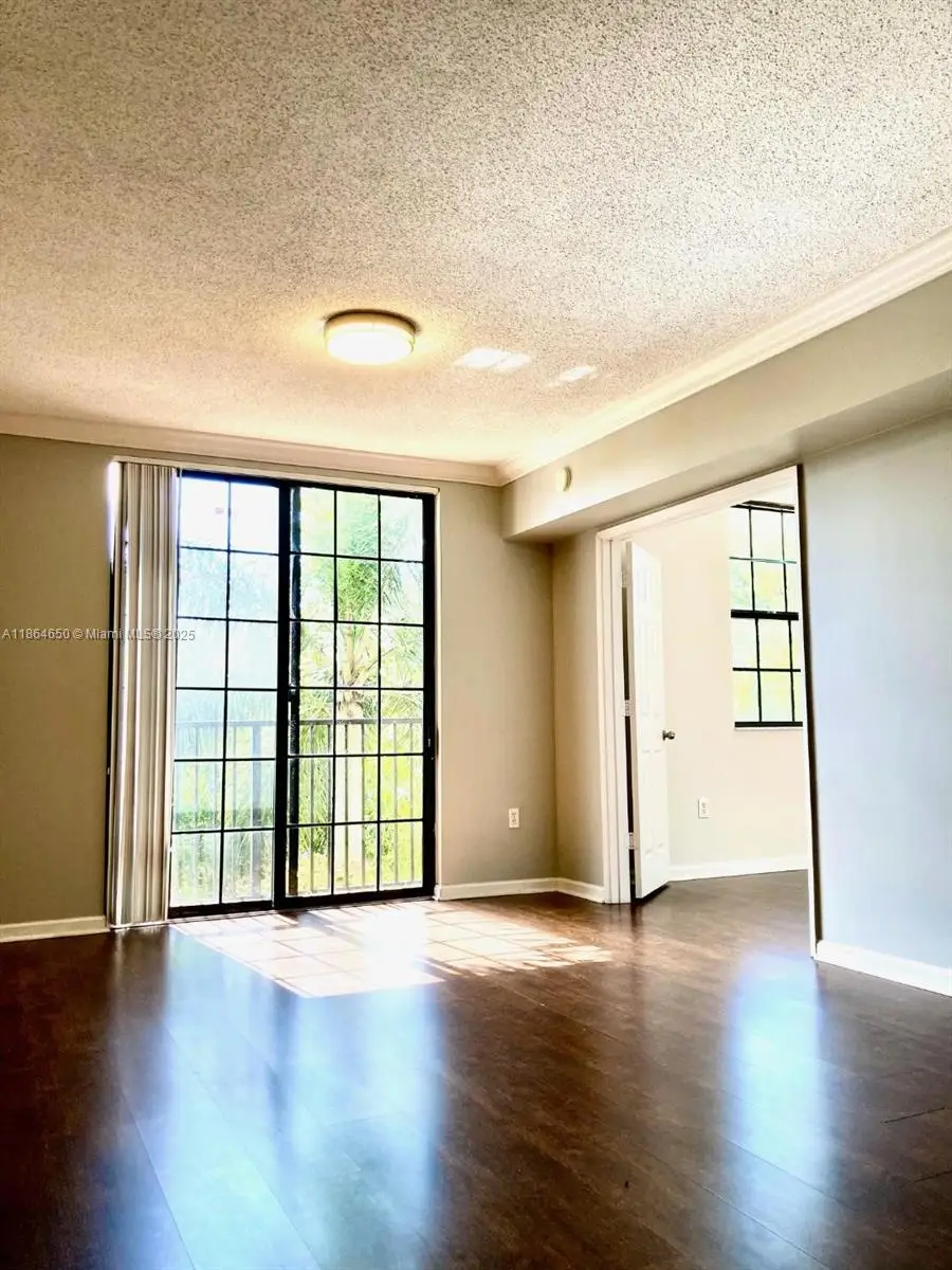 1919 Van Buren St #321A, Hollywood, FL 33020 - Image #3