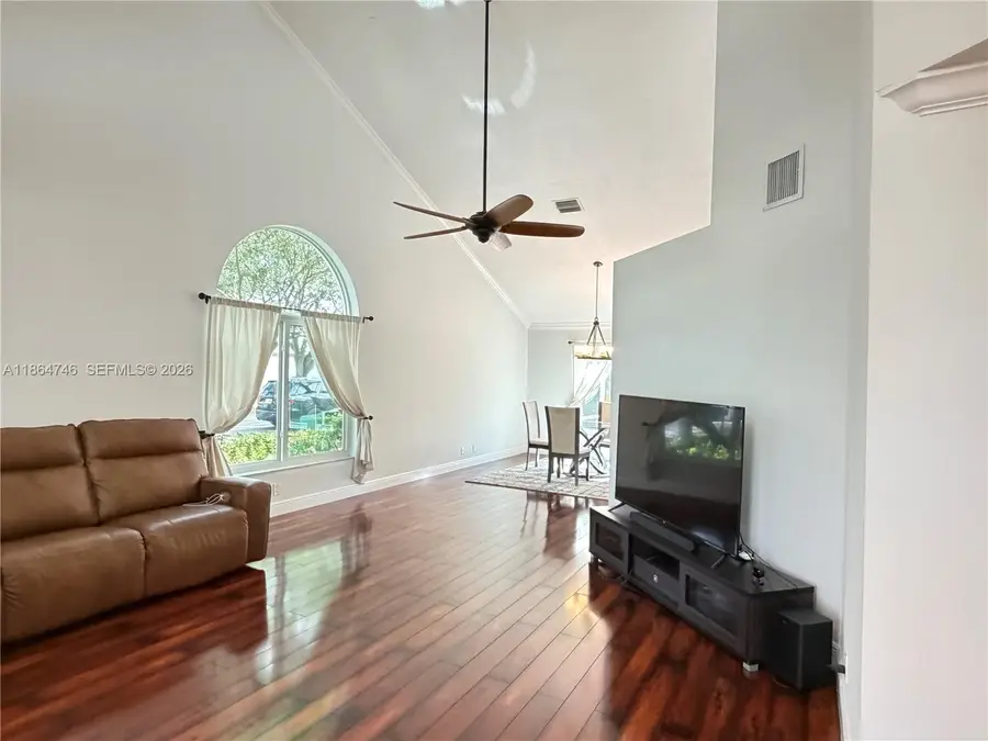 10202 Caracas St, Cooper City, FL 33026 - #2