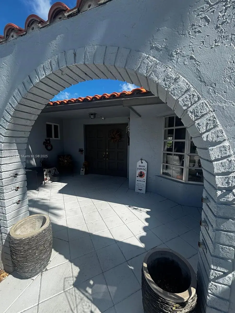 4220 NE 27th Ave, Lighthouse Point, FL 33064 - Image #3