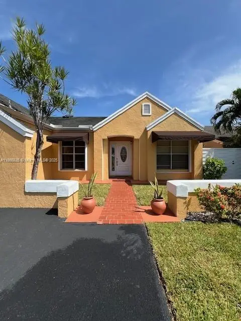 8059 NW 191st St, Hialeah, FL 33015 - Image #1