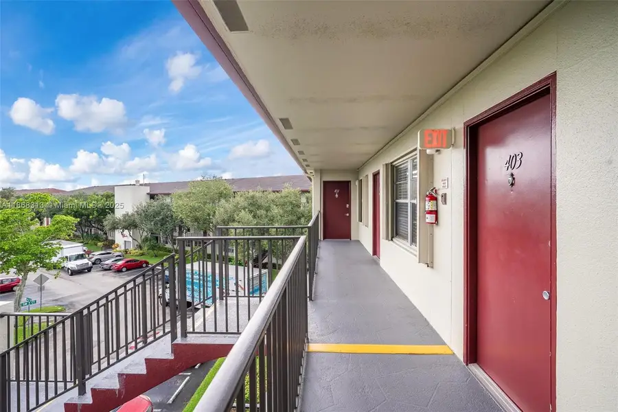 13255 SW 7th Ct #403D, Pembroke Pines, FL 33027 - Image #3