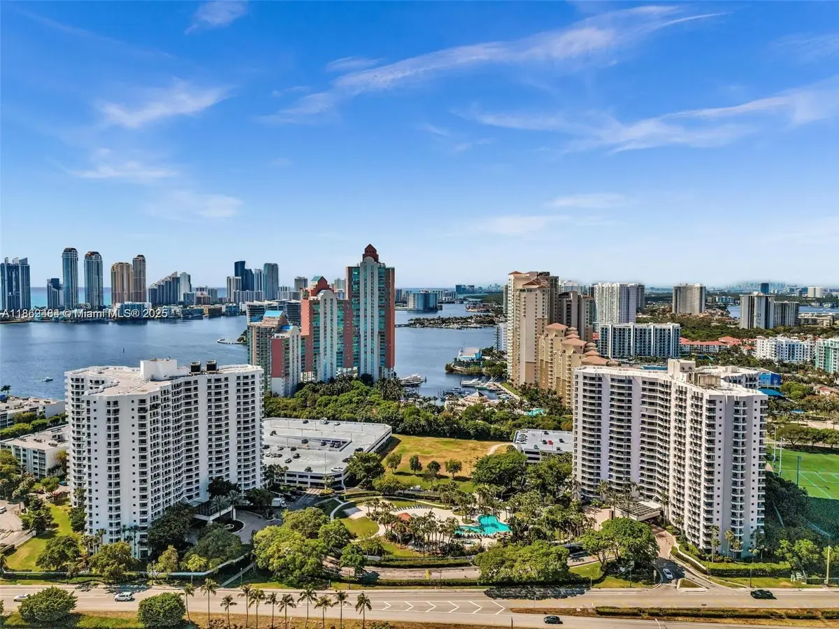3300 NE 191st St #LP04, Aventura, FL 33180 - #1