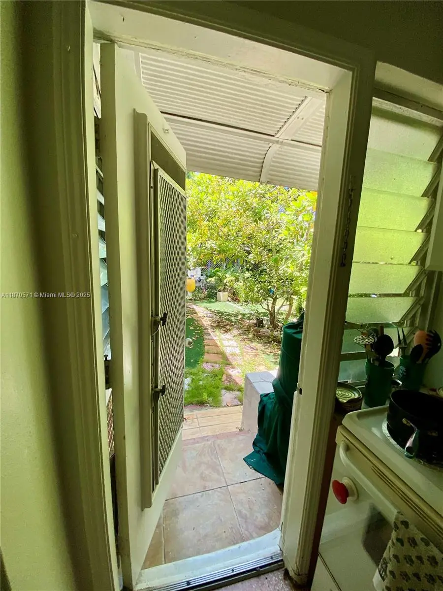 1512 SW 14th Ter, Miami, FL 33145 - Image #3