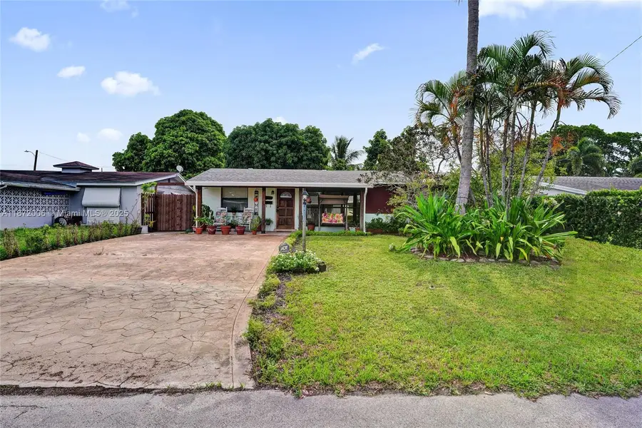 2021 N 56th Way, Hollywood, FL 33021 - Image #3