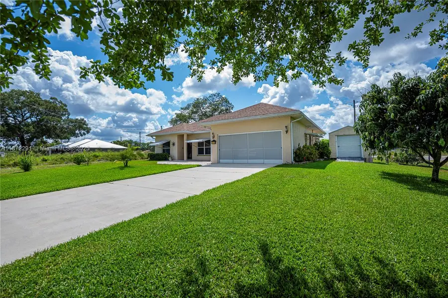 1115 Comet Ave, Port Labelle, FL 33935 - #3