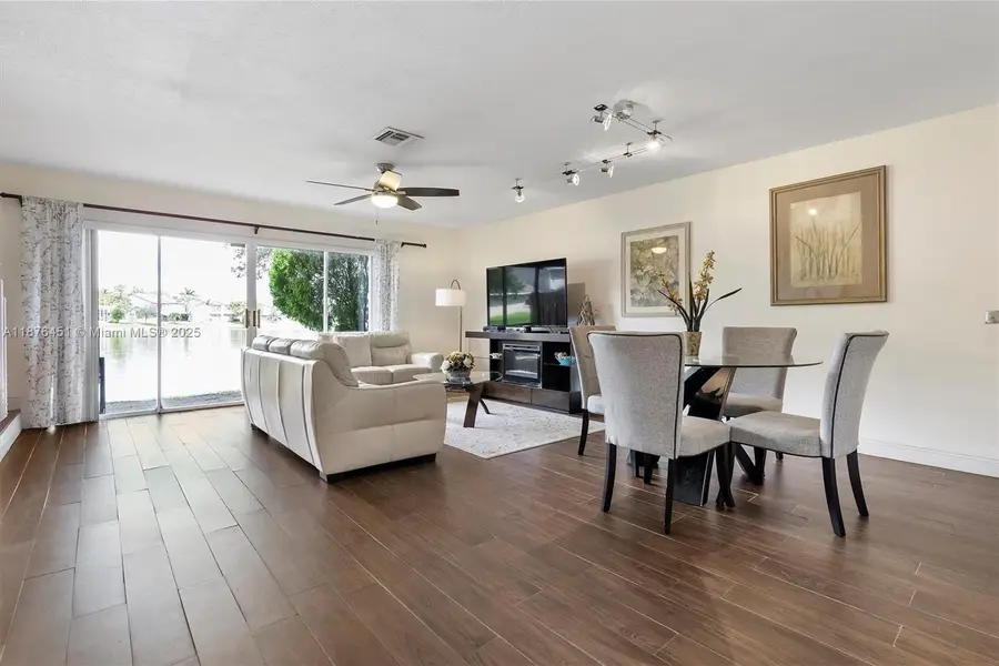 12175 NW 36th Pl, Sunrise, FL 33323 - Image #3