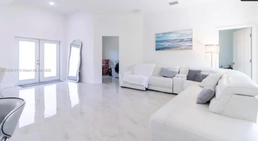 3302 Desoto Blvd S, Naples, FL 34117 - Image #2