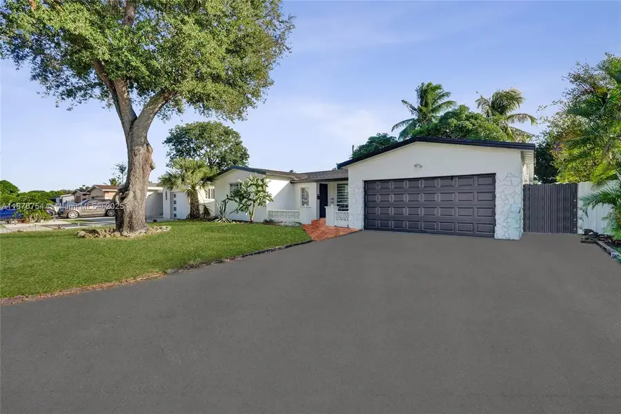 7644 Biltmore Blvd, Miramar, FL 33023 - Image #2