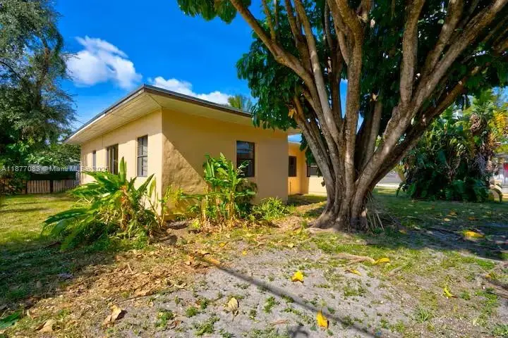 Address Withheld By Seller, Miami, FL 33161 - #1