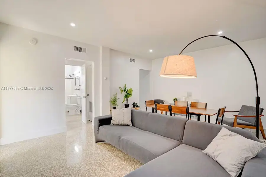 Address Withheld By Seller, Miami, FL 33161 - #3