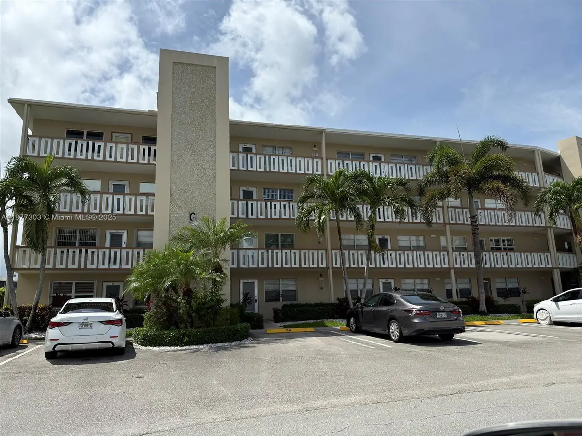 423 Wellington G #423, West Palm Beach, FL 33417 - Image #1