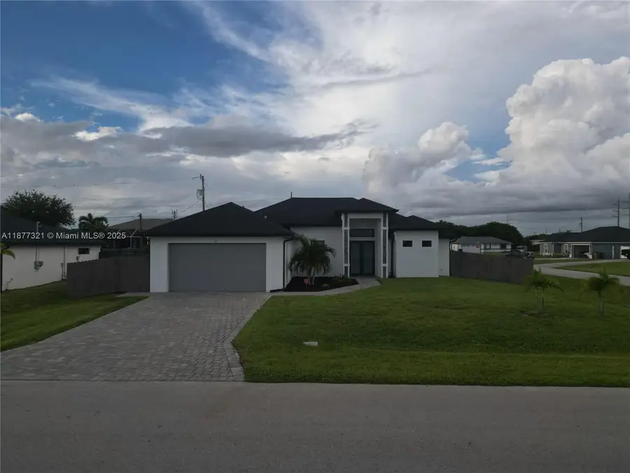 21 NW 7th St, Cape Coral, FL 33993 - #3