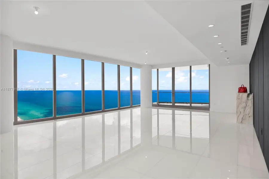 17975 Collins Ave #N-1802, Sunny Isles Beach, FL 33160 - Image #2