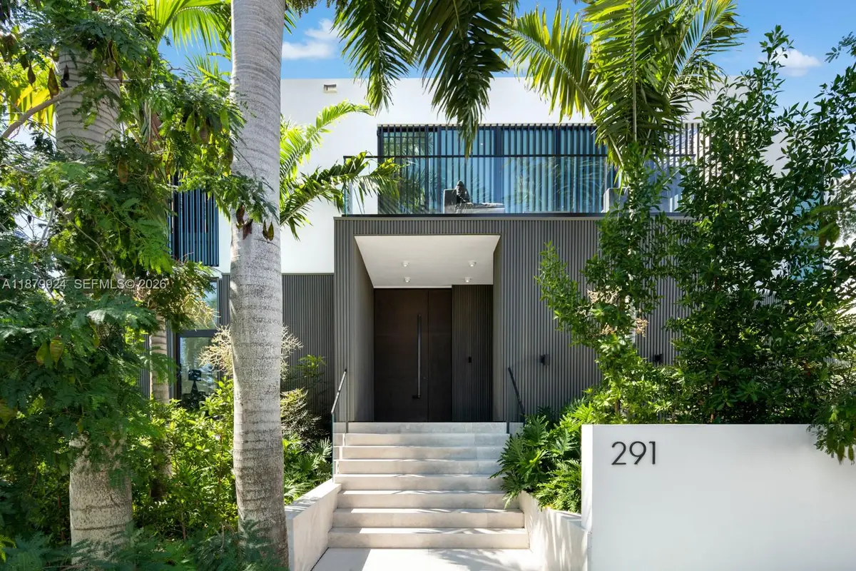 291 Palm Ave, Miami Beach, FL 33139 - Image #1