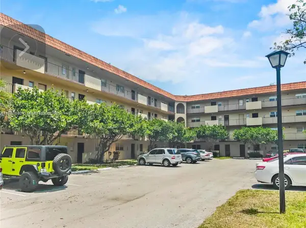 Address Withheld By Seller, Lauderhill, FL 33319