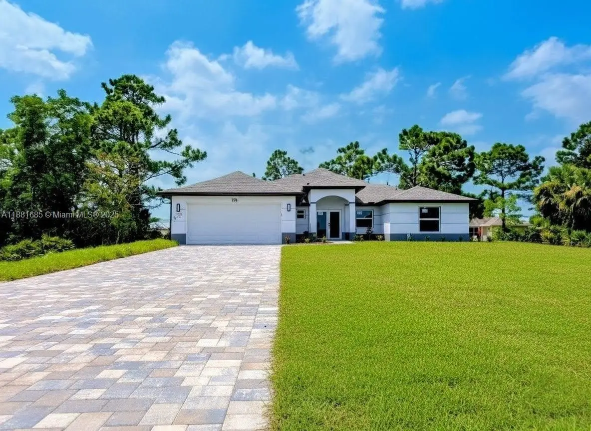 798 Bell Blvd S, Lehigh Acres, FL 33974 - Image #1