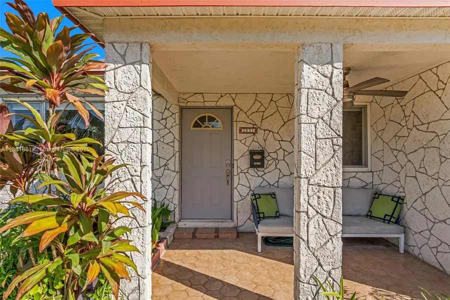 2831 Monroe St, Hollywood, FL 33020 - Image #2