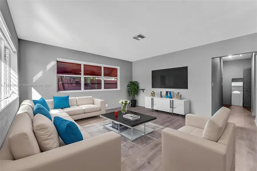 2831 Monroe St, Hollywood, FL 33020 - Image #3